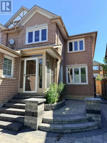 147 ELIZABETH STREET, Ajax (Central West), Ontario L1T3Y4