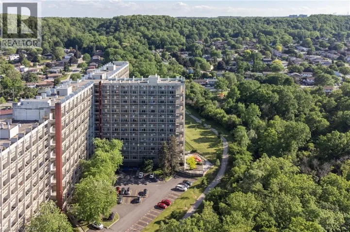 350 QUIGLEY Road Unit# 231, Hamilton, Ontario L8K5N2