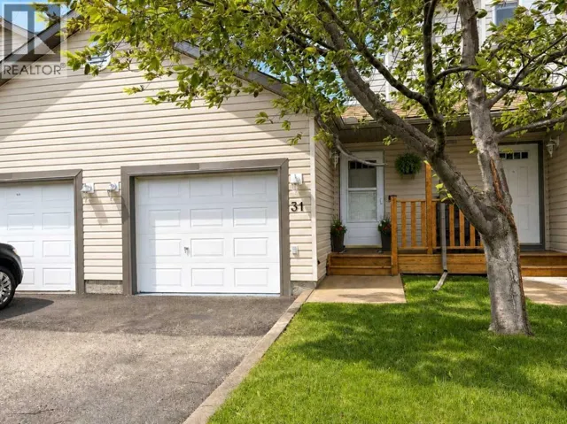 31, 156 Canoe Drive SW, Airdrie, Alberta T4B2Z3