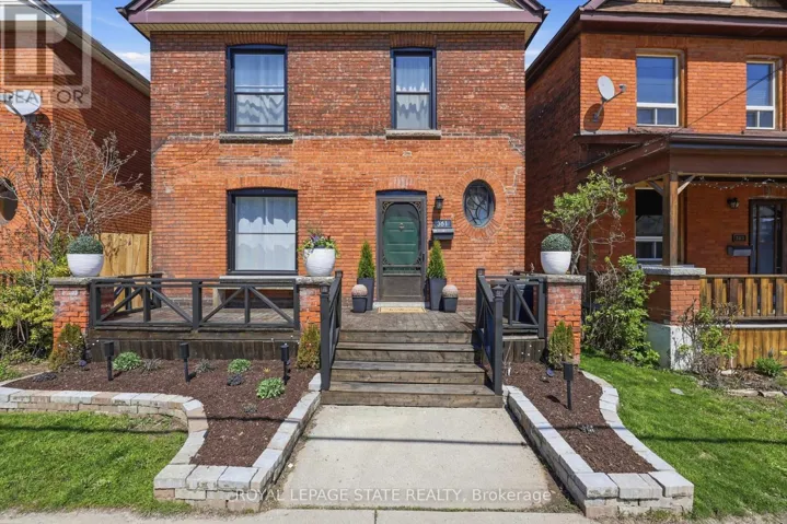 361 CUMBERLAND AVENUE, Hamilton (Blakeley), Ontario L8M2A5