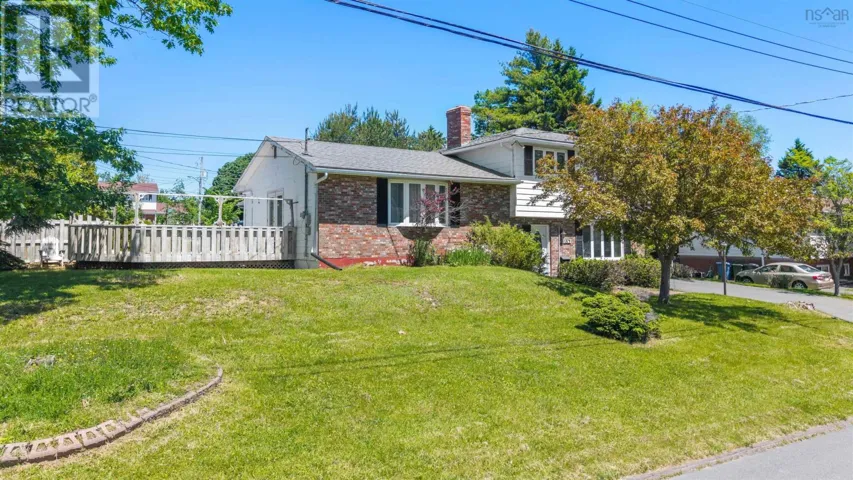 163 York Street, New Glasgow, Nova Scotia B2H5L5