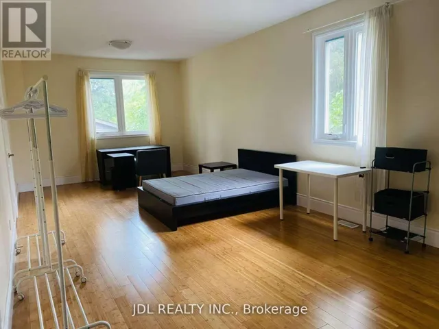 29 BOBMAR ROAD, Toronto (Highland Creek), Ontario M1C1C8