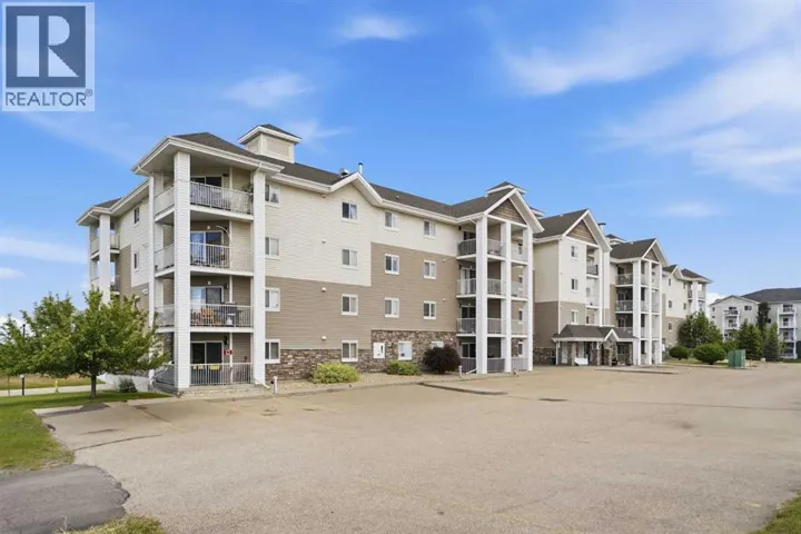 310, 3 Broadway Rise, Sylvan Lake, Alberta T4S0G9