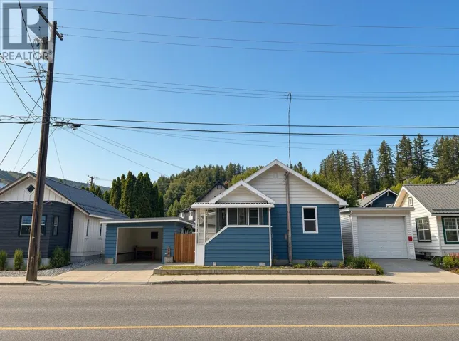 33 WALLINGER Avenue, Kimberley, British Columbia V1A1Y6