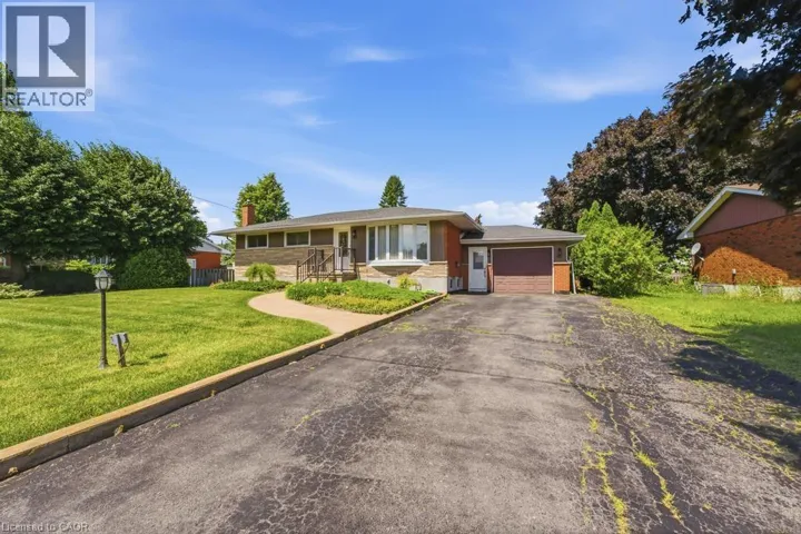 41 ORIOLE Crescent, Grimsby, Ontario L3M3X7