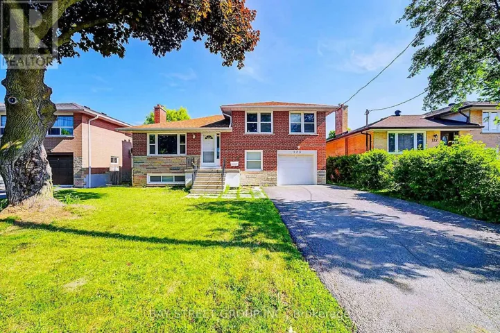 125 CONNAUGHT AVENUE, Toronto (Newtonbrook West), Ontario M2M1H1