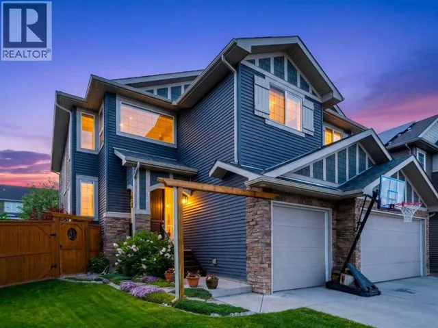 193 Kinniburgh Way, Chestermere, Alberta T1X0R8