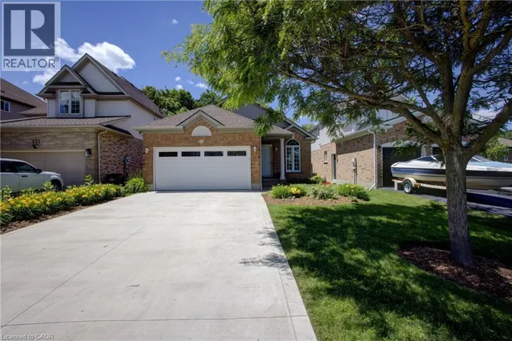 439 WOODROW Drive, Waterloo, Ontario N2T2V6