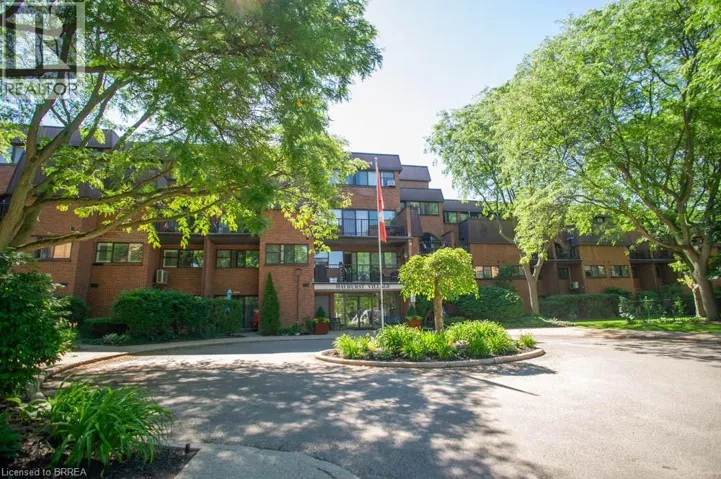 36 HAYHURST Road Unit# 328, Brantford, Ontario N3R6Y9