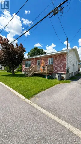 466-468 CATHERINE STREET, Hawkesbury, Ontario K6A1Z9
