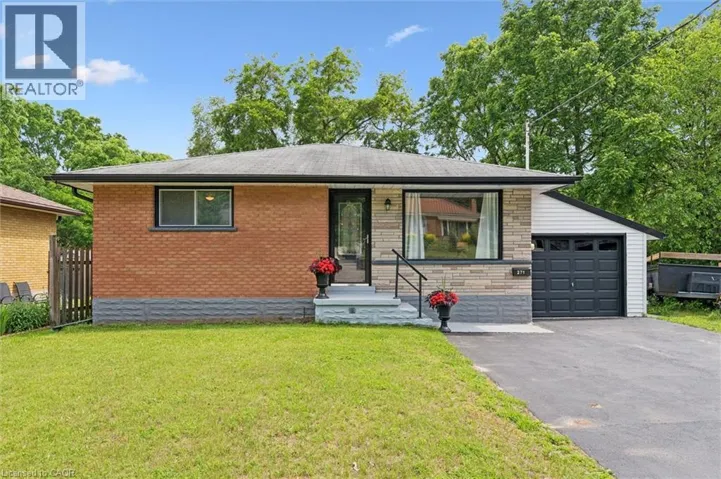 271 MAUSSER Avenue, Kitchener, Ontario N2M3L2