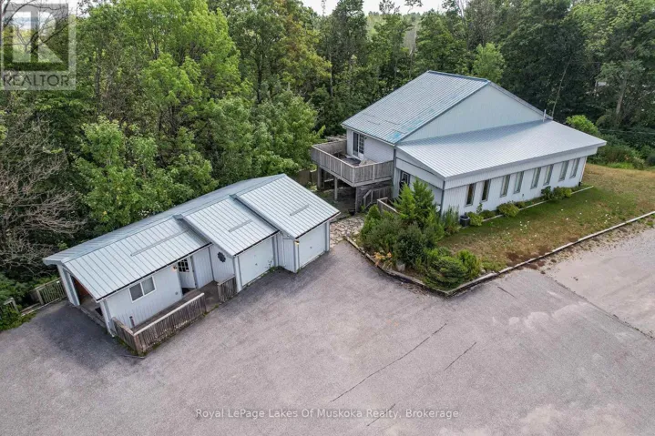 4201 HURONIA ROAD, Severn, Ontario L3V6H3