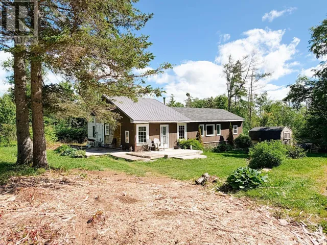 8 LOUIS WRIGHT Lane, Lower Montague, Prince Edward Island C0A1R0
