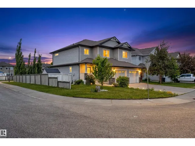 17130 7A AV SW, Edmonton, Alberta T6W0M5