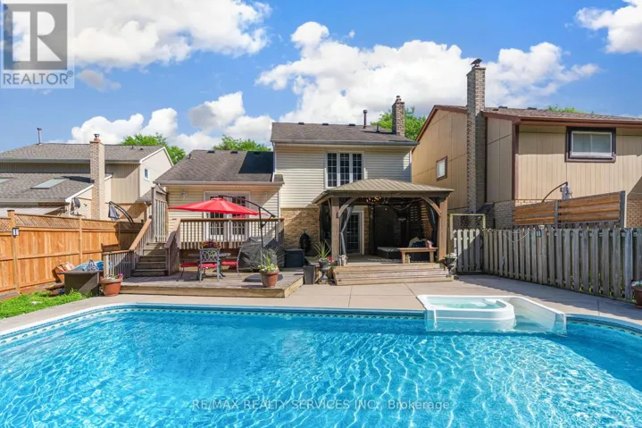 96 ROYAL PALM DRIVE, Brampton (Heart Lake East), Ontario L6Z1P7