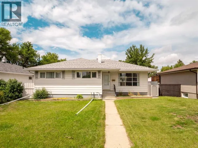 2405 13 Avenue S, Lethbridge, Alberta T1K0S7
