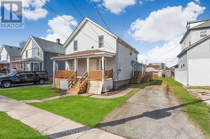 160 FARES STREET, Port Colborne (East Village), Ontario L3K1W2