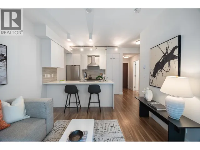 112 5355 LANE STREET, Burnaby, British Columbia V5H0H1