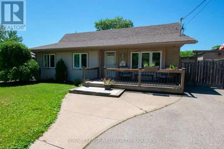 38 CARRIAGE ROAD, St. Catharines (Secord Woods), Ontario L2P1S9