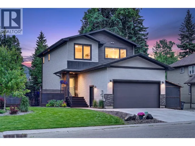 1385 CYPRESS Drive, Sparwood, British Columbia V0B2G2