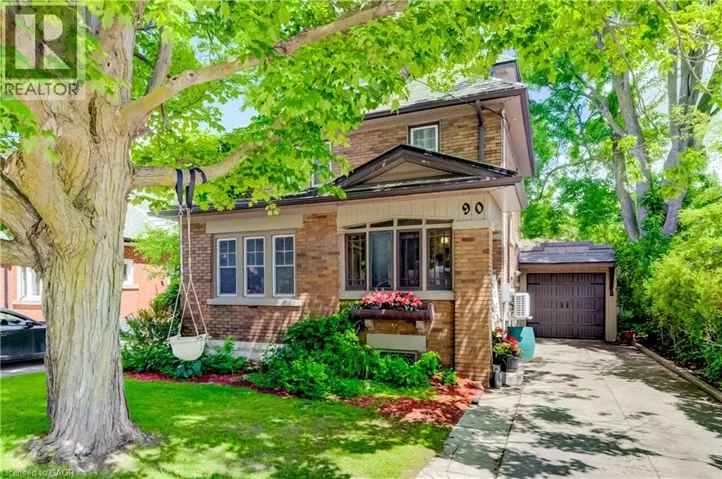 90 BROCK Street, Kitchener, Ontario N2M1X3