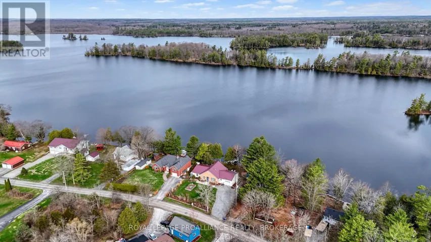 4909 ALEX MCLEAN LANE, Frontenac (Frontenac South), Ontario K0H1H0