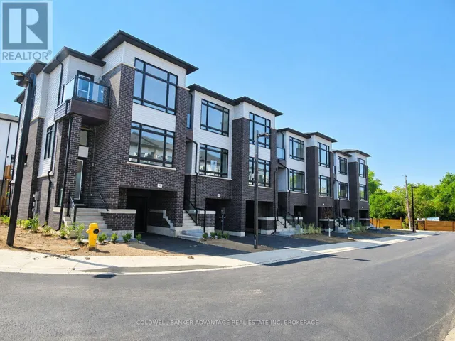 26 - 27 SIDNEY ROSE COMMON, St. Catharines (Glendale/Glenridge), Ontario L2T2K1