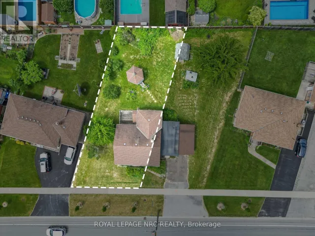 267 LAKESHORE ROAD, St. Catharines (Lakeshore), Ontario L2M1R9