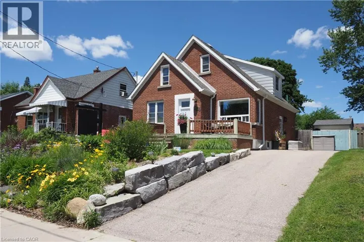 784 ELIZABETH Street, Kitchener, Ontario N2H6H5