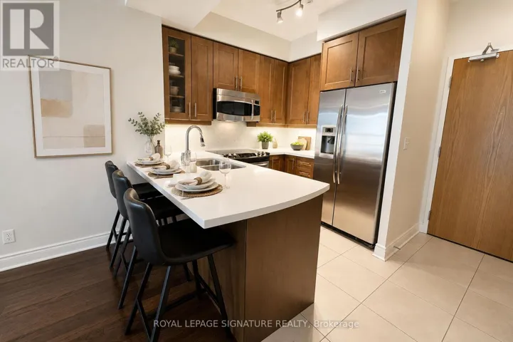 1109 - 1910 LAKE SHORE BOULEVARD, Toronto (South Parkdale), Ontario M4S1A2