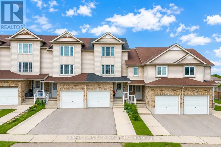 235 RED CLOVER COURT, Kitchener, Ontario N2E4J5