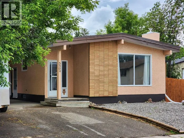 5404 5th Street W, Claresholm, Alberta T0L0T0
