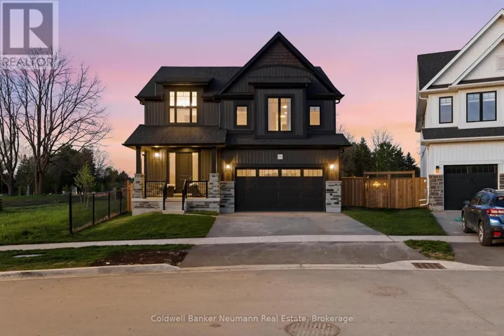 108 HAYLOCK AVENUE, Centre Wellington (Elora/Salem), Ontario N0B1S0
