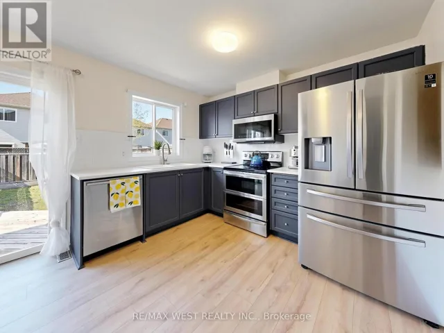 195 BANTING CRESCENT, Essa (Angus), Ontario L0M1B6