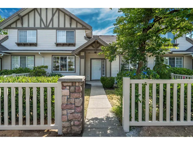49 15868 85 AVENUE, Surrey, British Columbia V4N0Y9