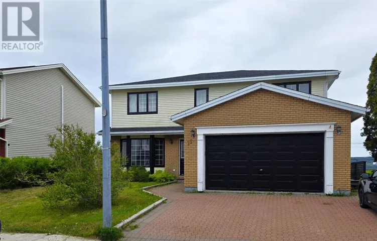 11 Lunenburg Street, St. John's, Newfoundland & Labrador A1A5A3