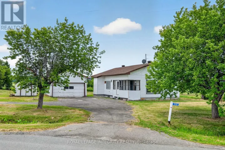 3156 OLD HIGHWAY 17 ROAD, Clarence-Rockland, Ontario K4K1W3