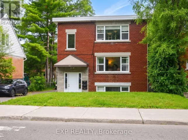 42 LAVERGNE STREET, Ottawa, Ontario K1L5G3