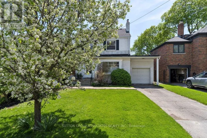 5 DELHI AVENUE, Toronto (Bedford Park-Nortown), Ontario M5M3B5