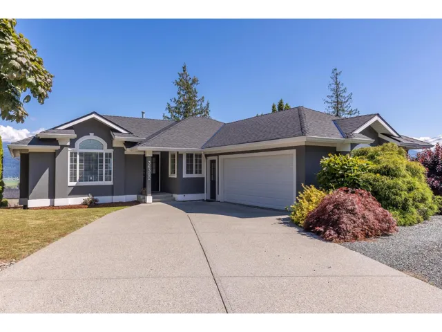 36382 SANDRINGHAM DRIVE, Abbotsford, British Columbia V3G2M5