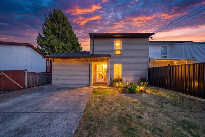 13504 79A AVENUE, Surrey, British Columbia V3W2Z2