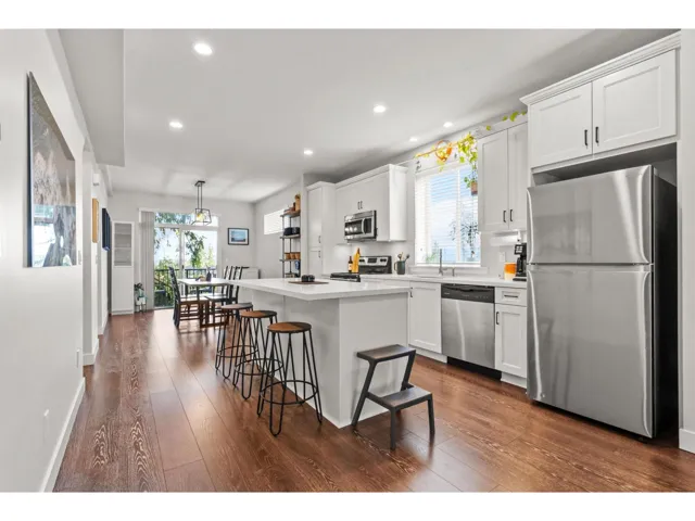 23 14271 60 AVENUE, Surrey, British Columbia V3X2N4