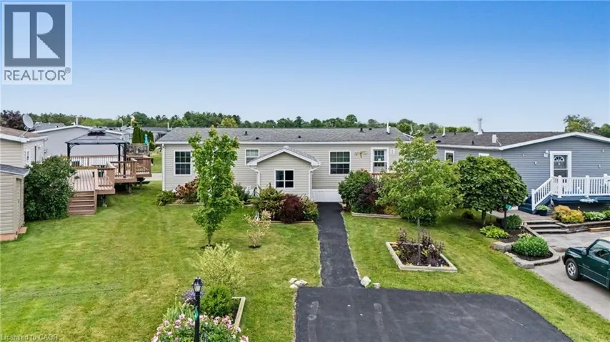 4 HICKORY Hollow, Nanticoke, Ontario N0A1P0