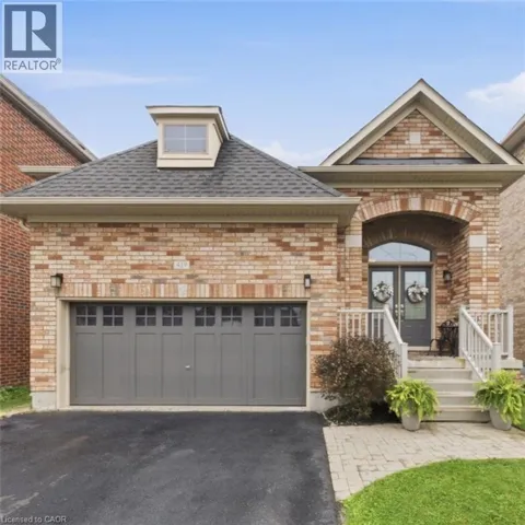419 RIDEAU RIVER Street, Waterloo, Ontario N2V2Y4