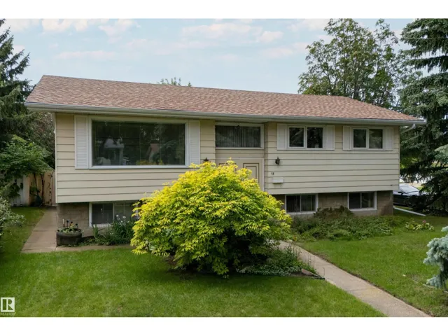 18 GLENBROOK BV, Sherwood Park, Alberta T8A2Z1