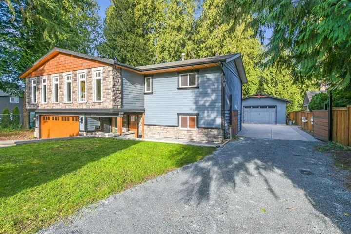 4954 203 STREET, Langley, British Columbia V3A5C4
