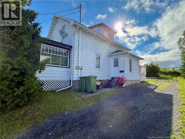 93 39e Avenue, Edmundston, New Brunswick E3V2X1