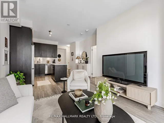 404 - 105 ONEIDA CRESCENT, Richmond Hill (Langstaff), Ontario L4B0H6