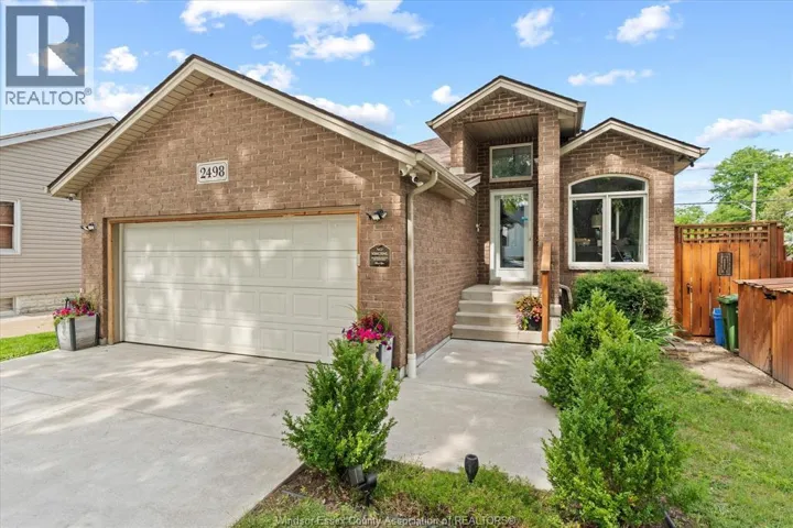 2498 BERNARD, Windsor, Ontario N8W4S1