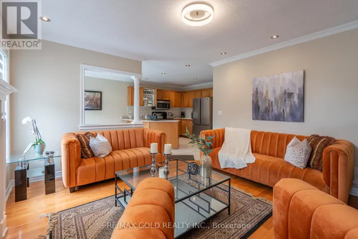 409 FERNFOREST DRIVE, Brampton (Sandringham-Wellington), Ontario L6R3B6